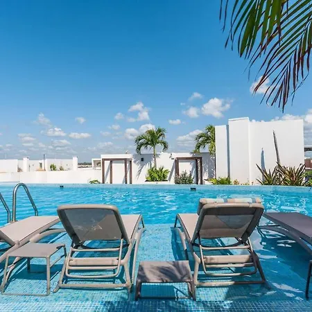 2Bed Apartment 500M From Beach